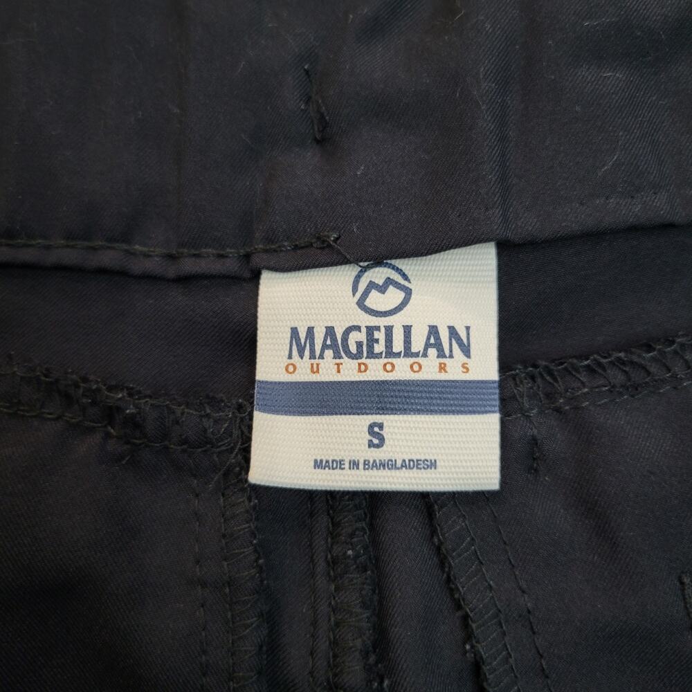 Magellan Outdoors Black Performance Hiking Shorts Womens Gorpcore Activewear - Picture 2 of 6